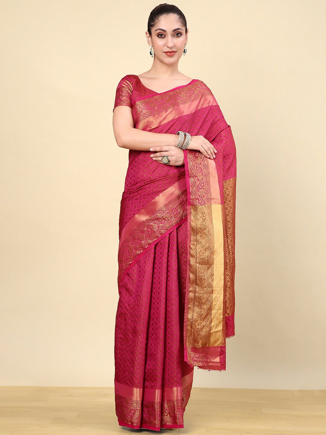 

Soch Woven Design Zari Art Silk Saree, Magenta