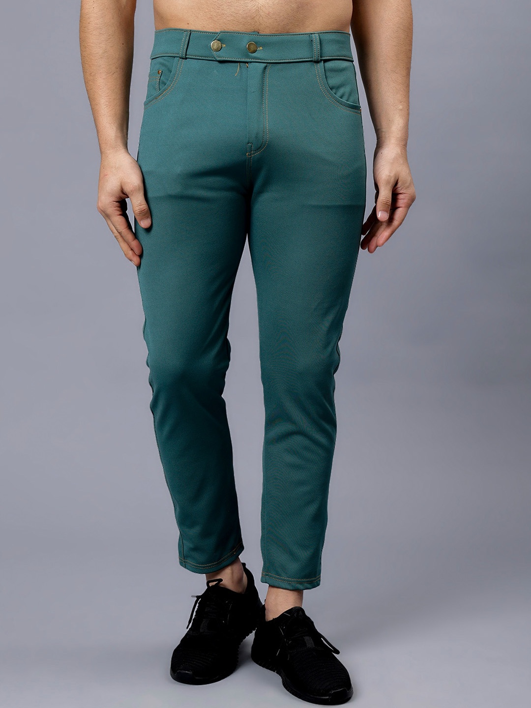 

WE PERFECT Men Relaxed Mid-Rise Slim Fit Chinos Trouser, Green