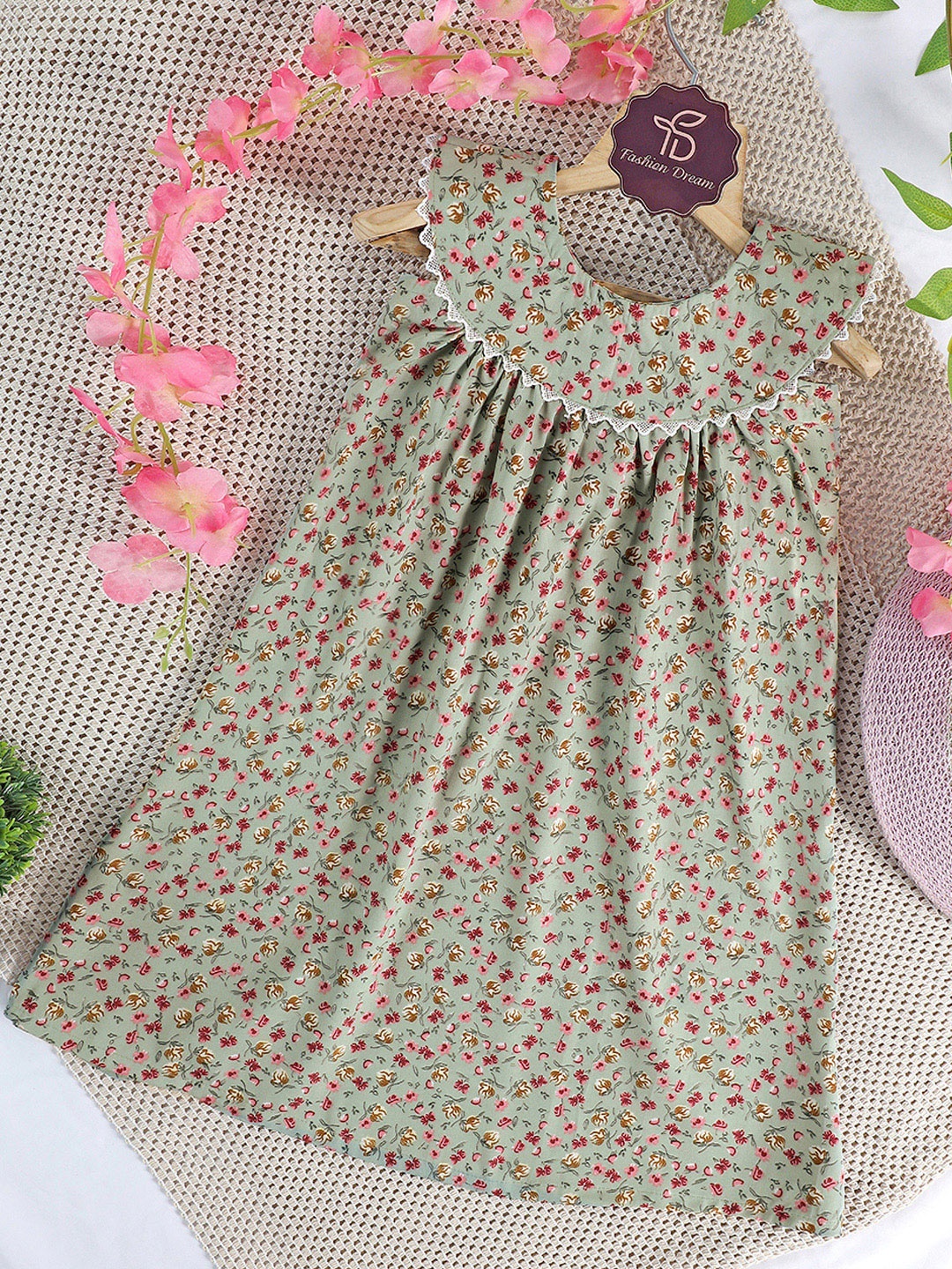 

FASHION DREAM Floral Print Fit & Flare Dress, Green