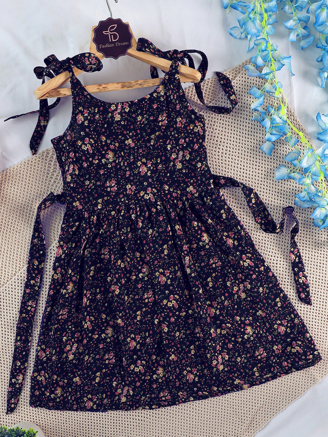 

FASHION DREAM Floral Print Fit & Flare Dress, Navy blue