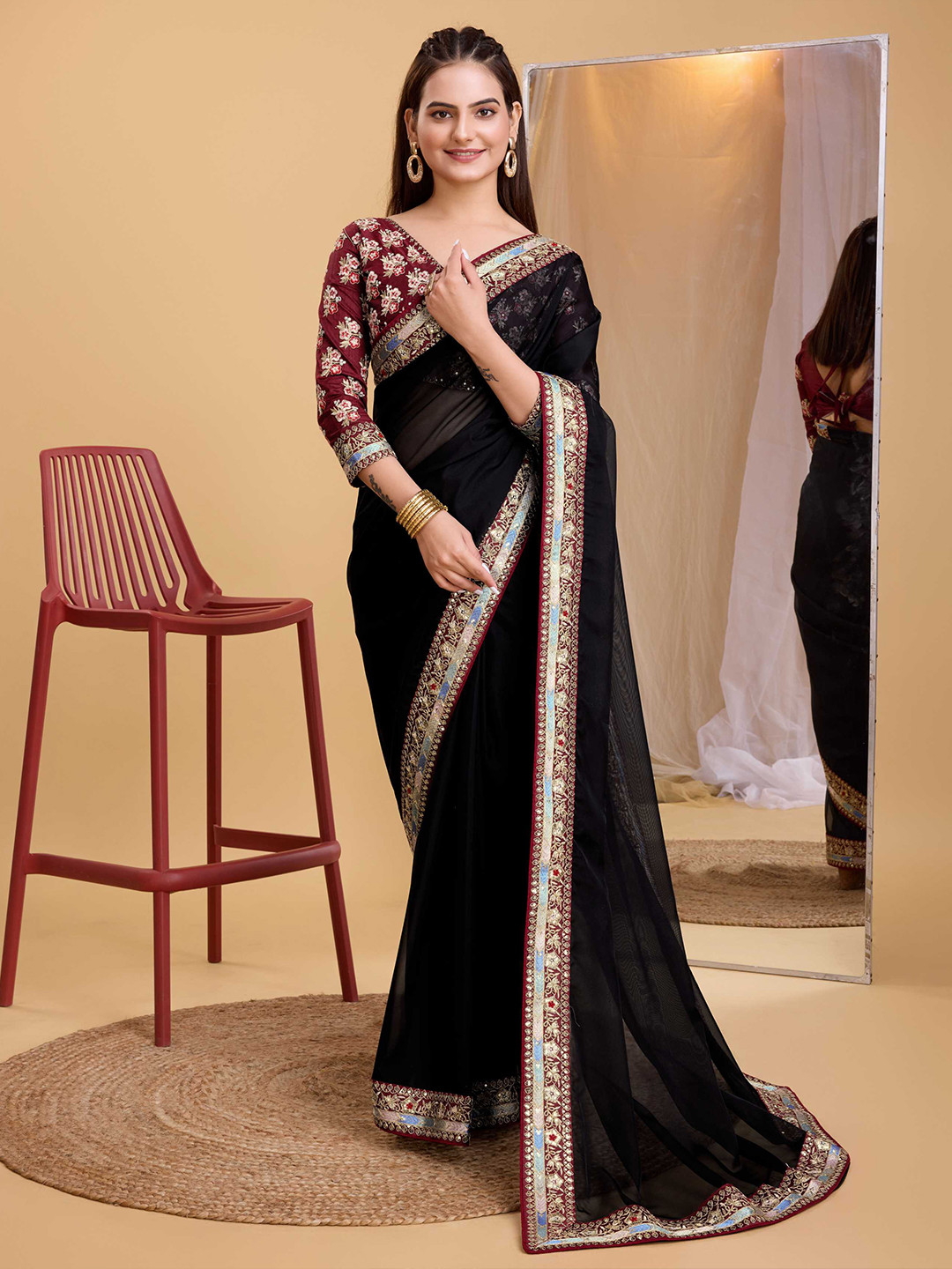 

HERE&NOW Floral Sequinned Organza Saree, Black