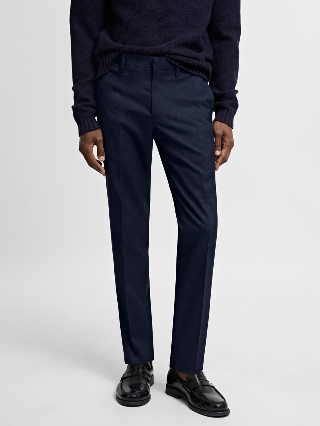 

MANGO MAN Men Checked Super Slim Fit Formal Trousers, Navy blue
