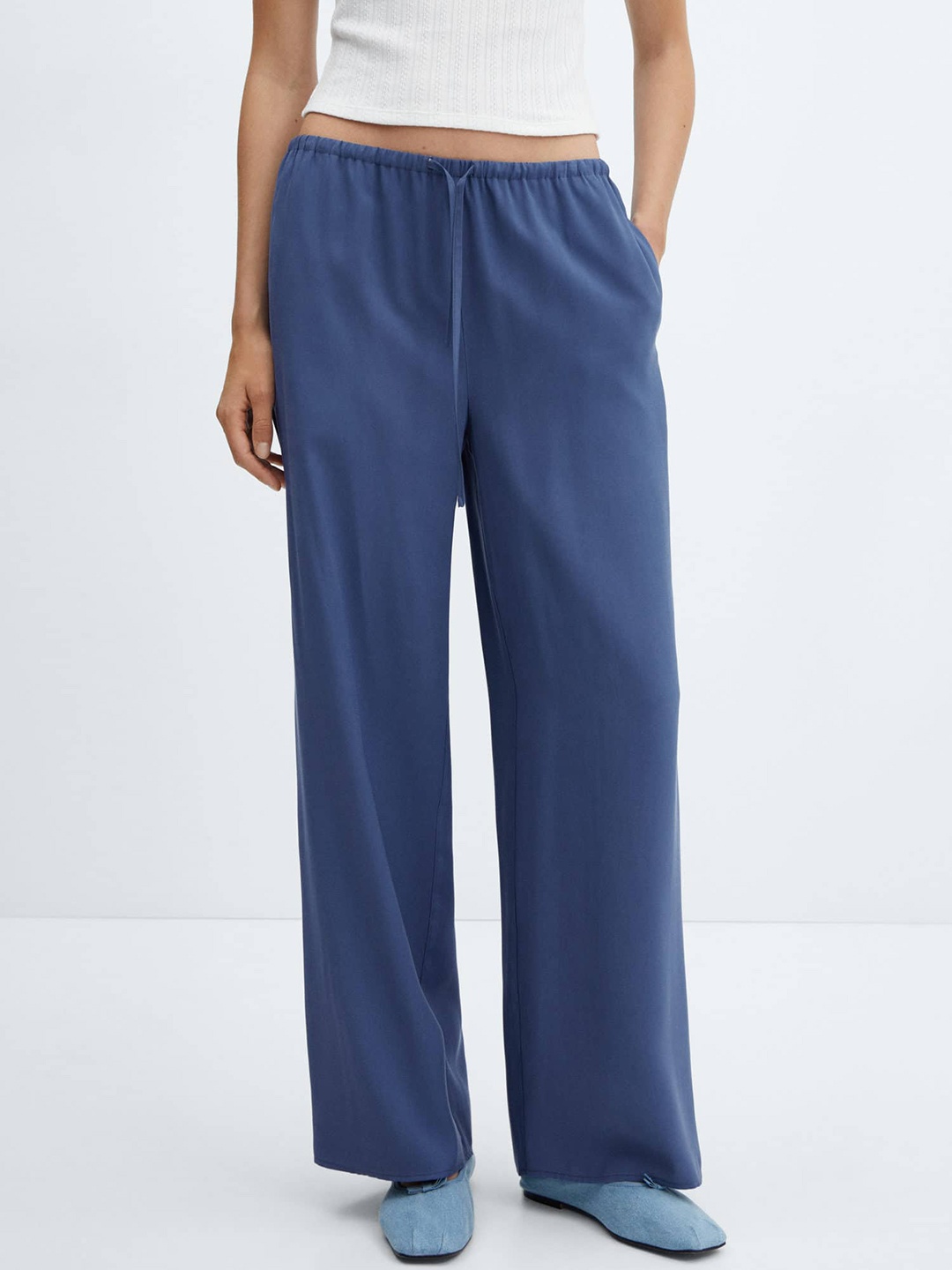 

MANGO Women Regular Fit Trousers, Blue