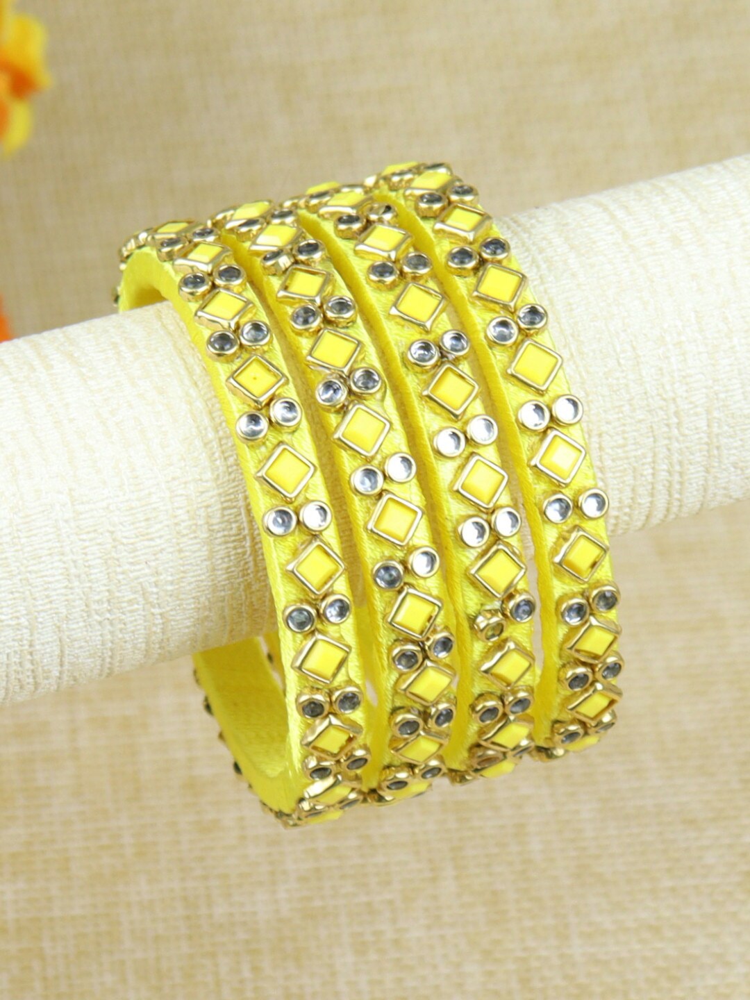 

Asthetika Kids Girls Set of 4 Kundan Stone Studded Bangle, Yellow