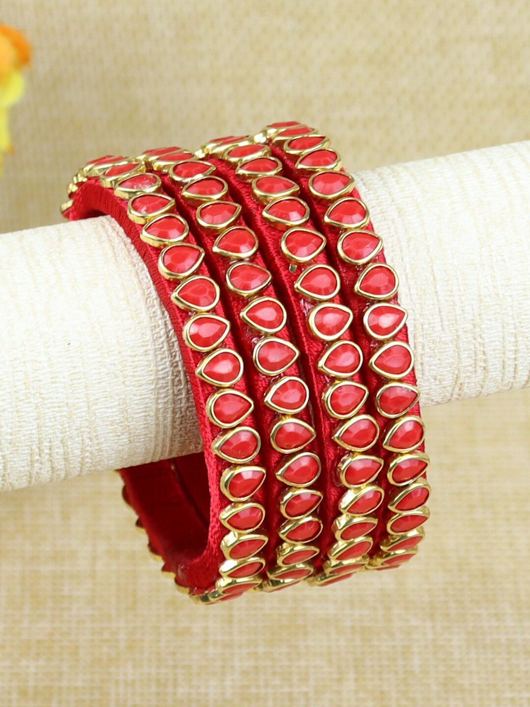 

Asthetika Kids Girls Set Of 4 Kundan Studded Thread Bangles, Red