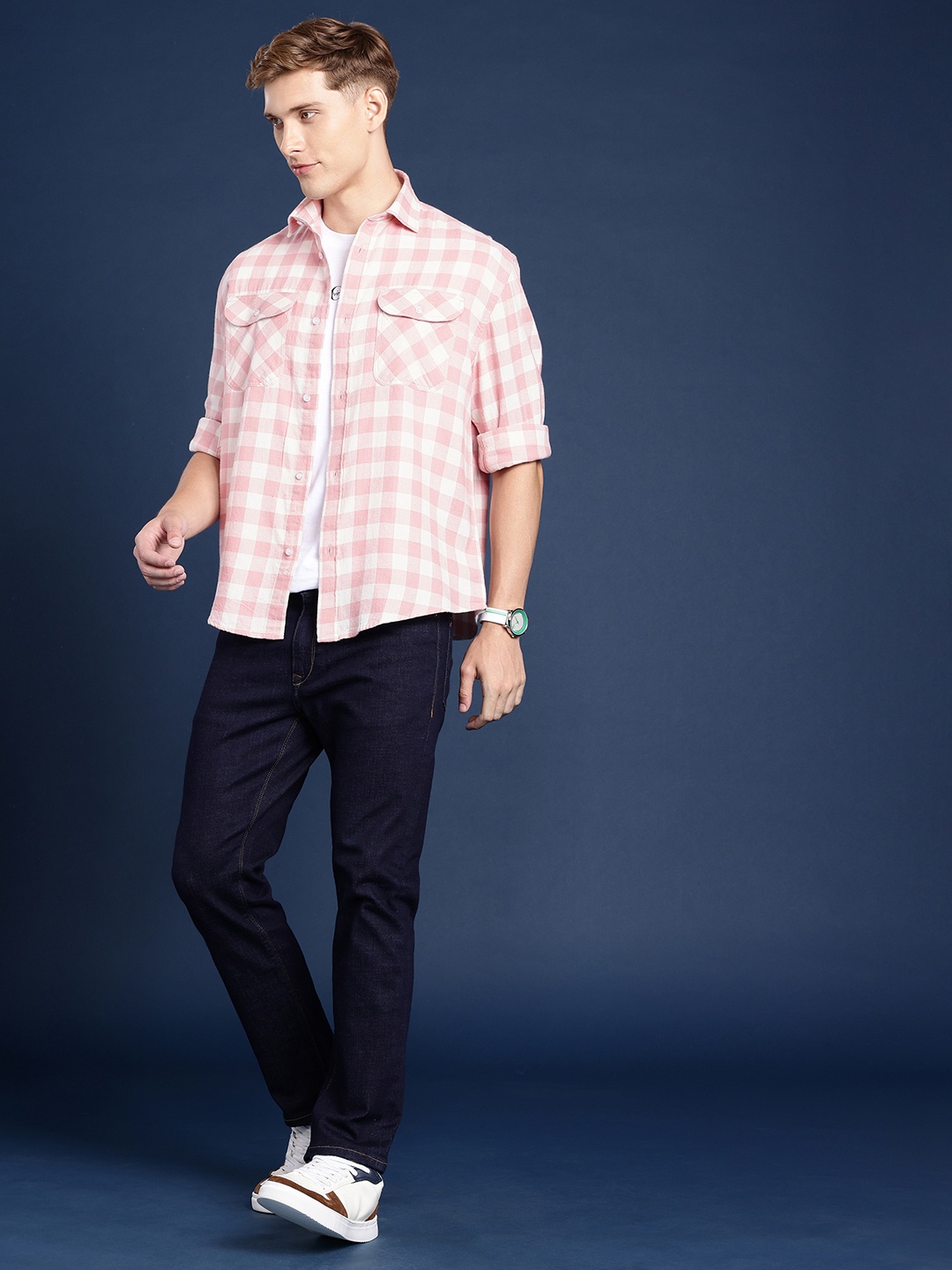 

Mast & Harbour Men Relaxed Checked Casual Shirt, Peach