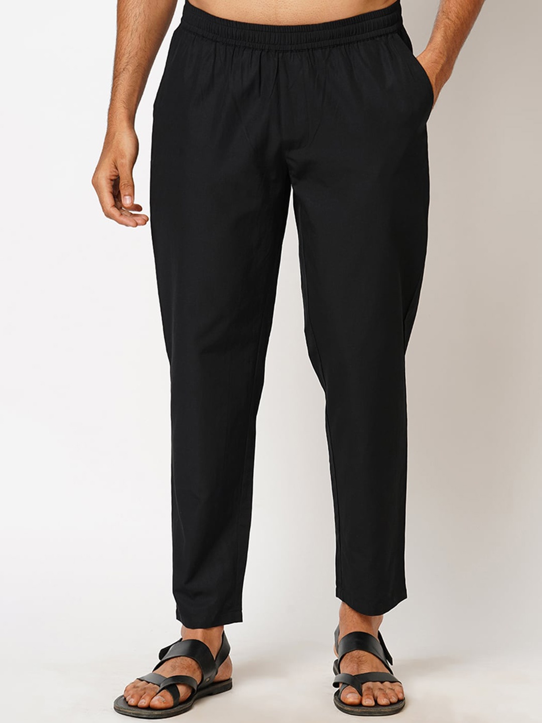 

Indivisual Clothing Men Cotton Pyjamas, Black