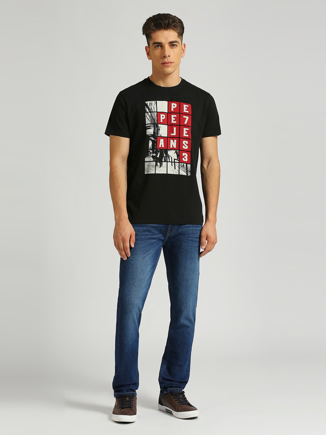Pepe Jeans Men Typography Printed Applique Slim Fit T-shirt, Black