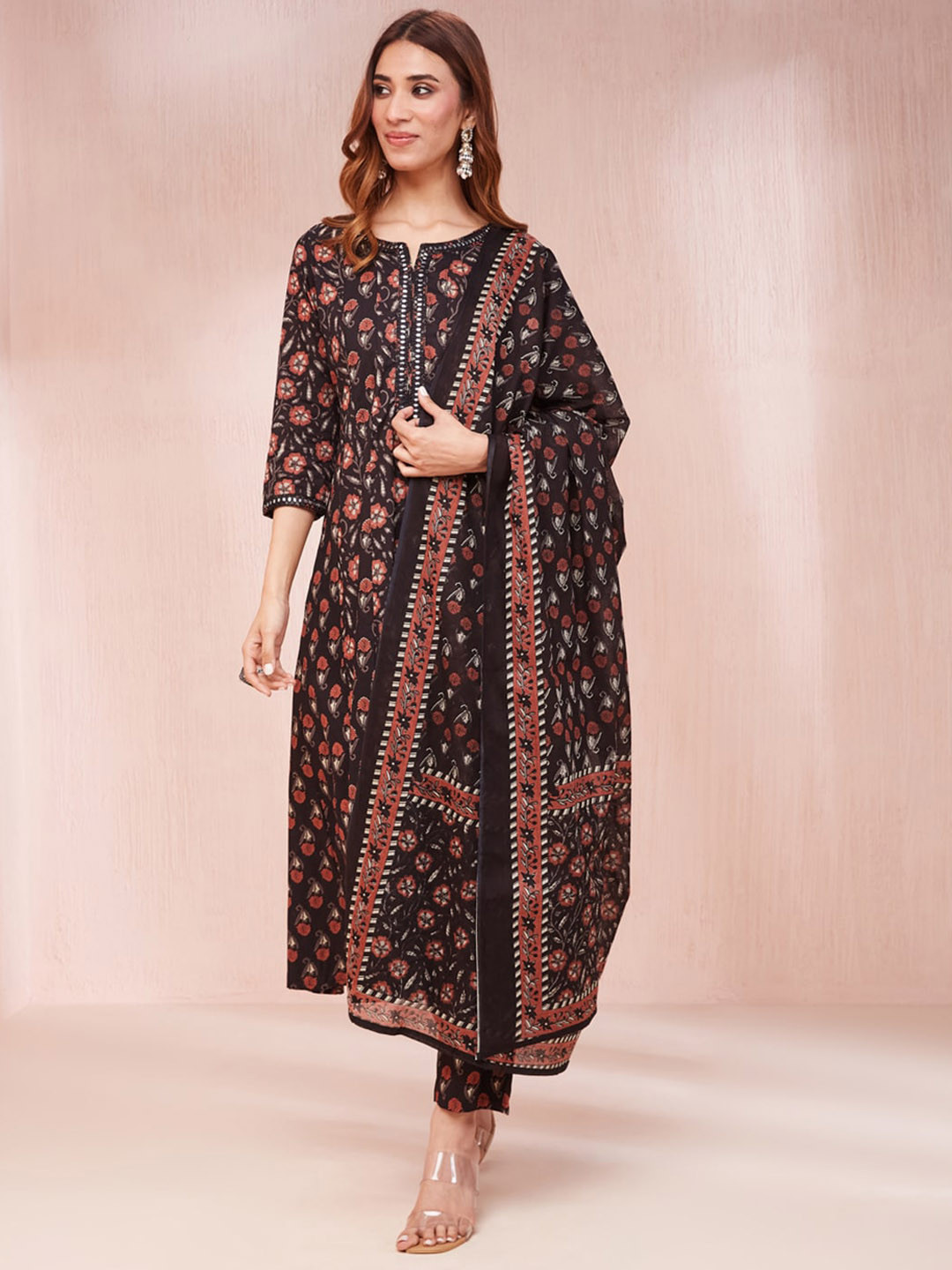 

Yufta Women Floral Printed Regular Mirror Work Pure Cotton Kurta with Trousers & With Dupatta, Black