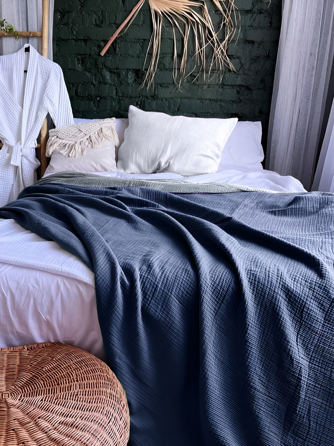 

Nautica Blue AC Room 300 GSM Double Bed Dohar