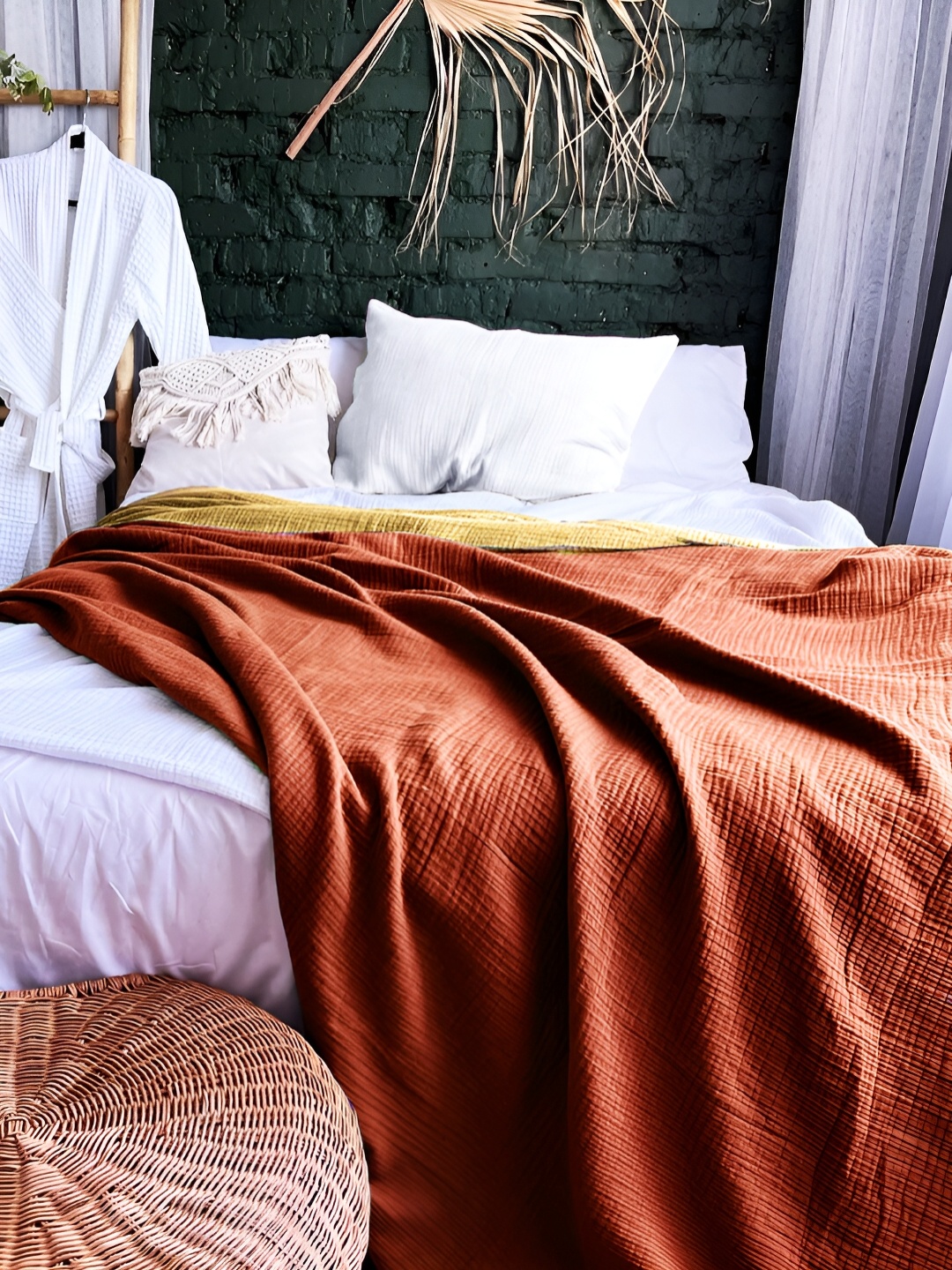 

Nautica Rust & Yellow AC Room 300 GSM Single Bed Dohar