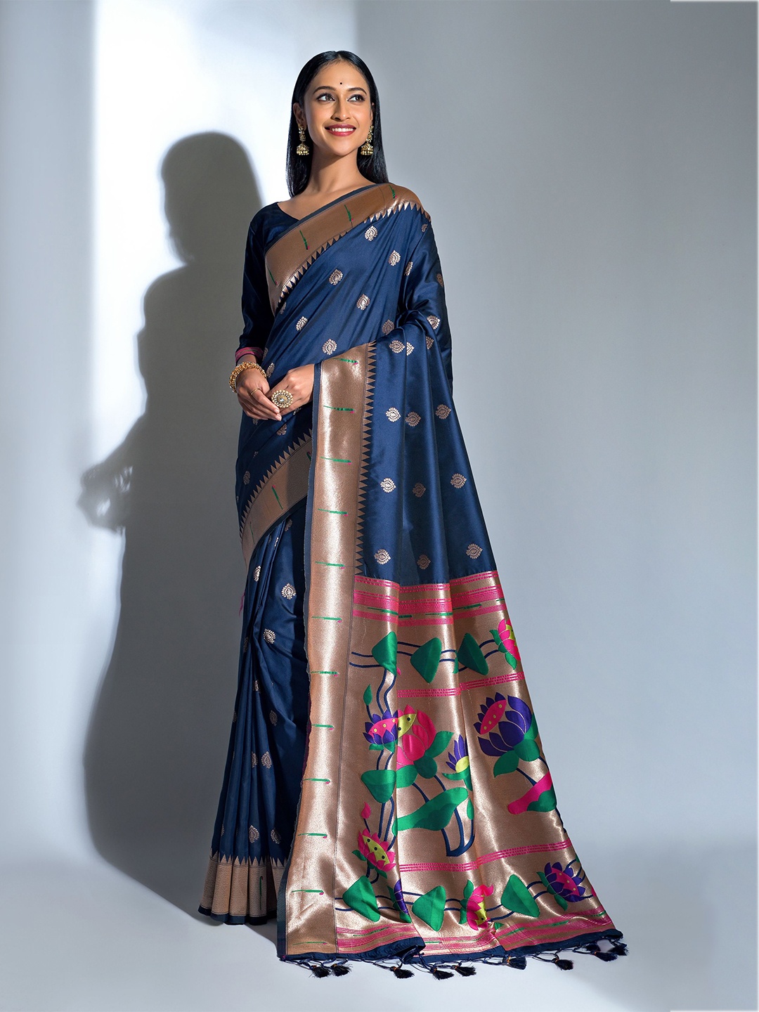 

Anouk Woven Design Zari Pure Silk Paithani Saree, Teal