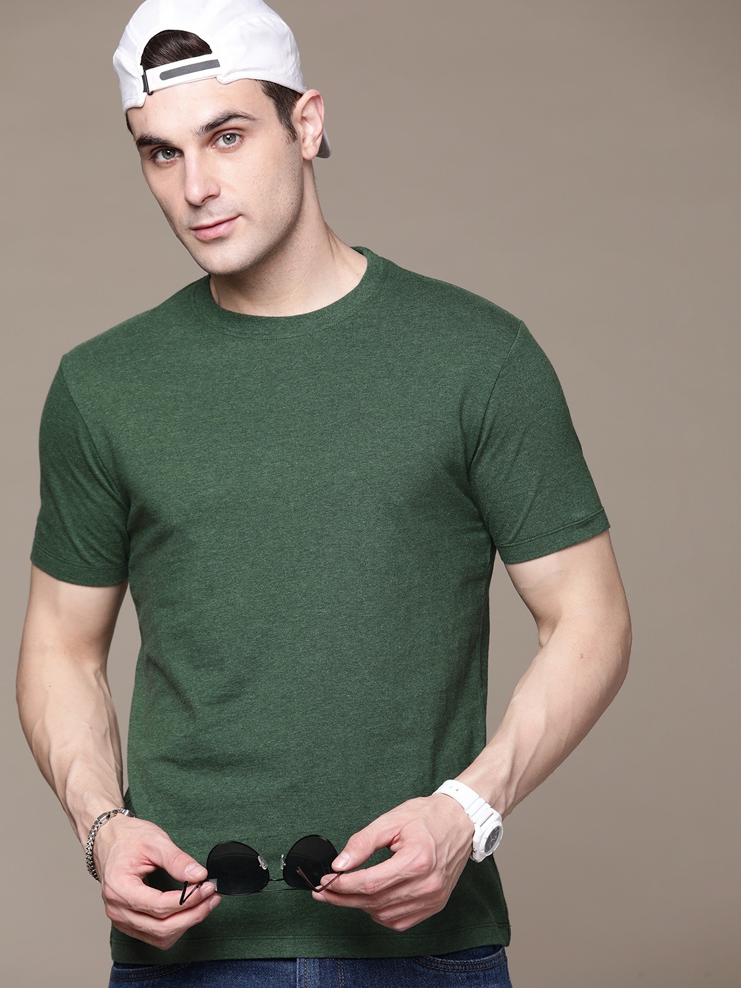 

Roadster Men Pure Cotton T-shirt, Olive