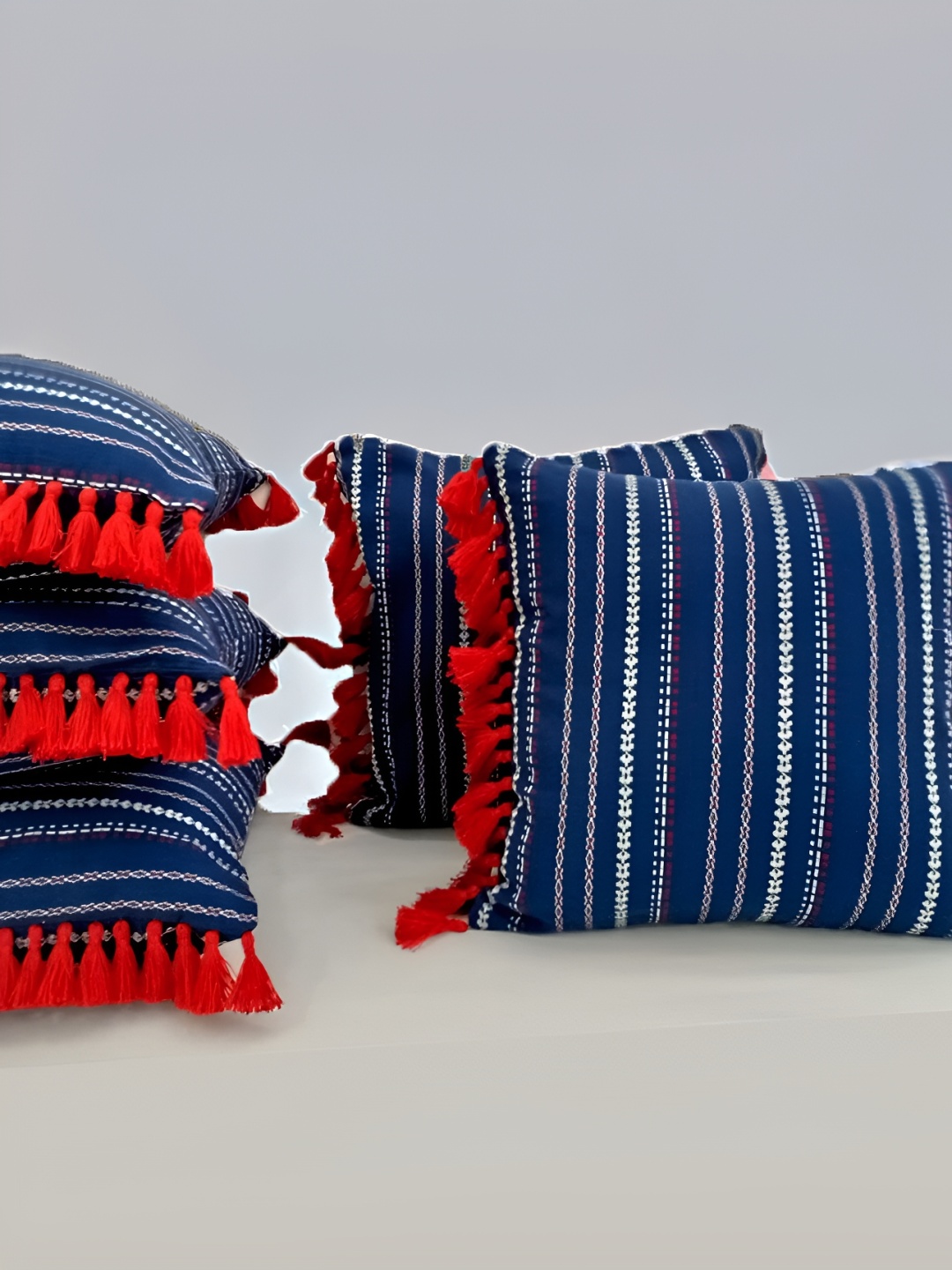 

SLEEPY THREADS Blue & White Set of 5 Striped Square Cushion Covers