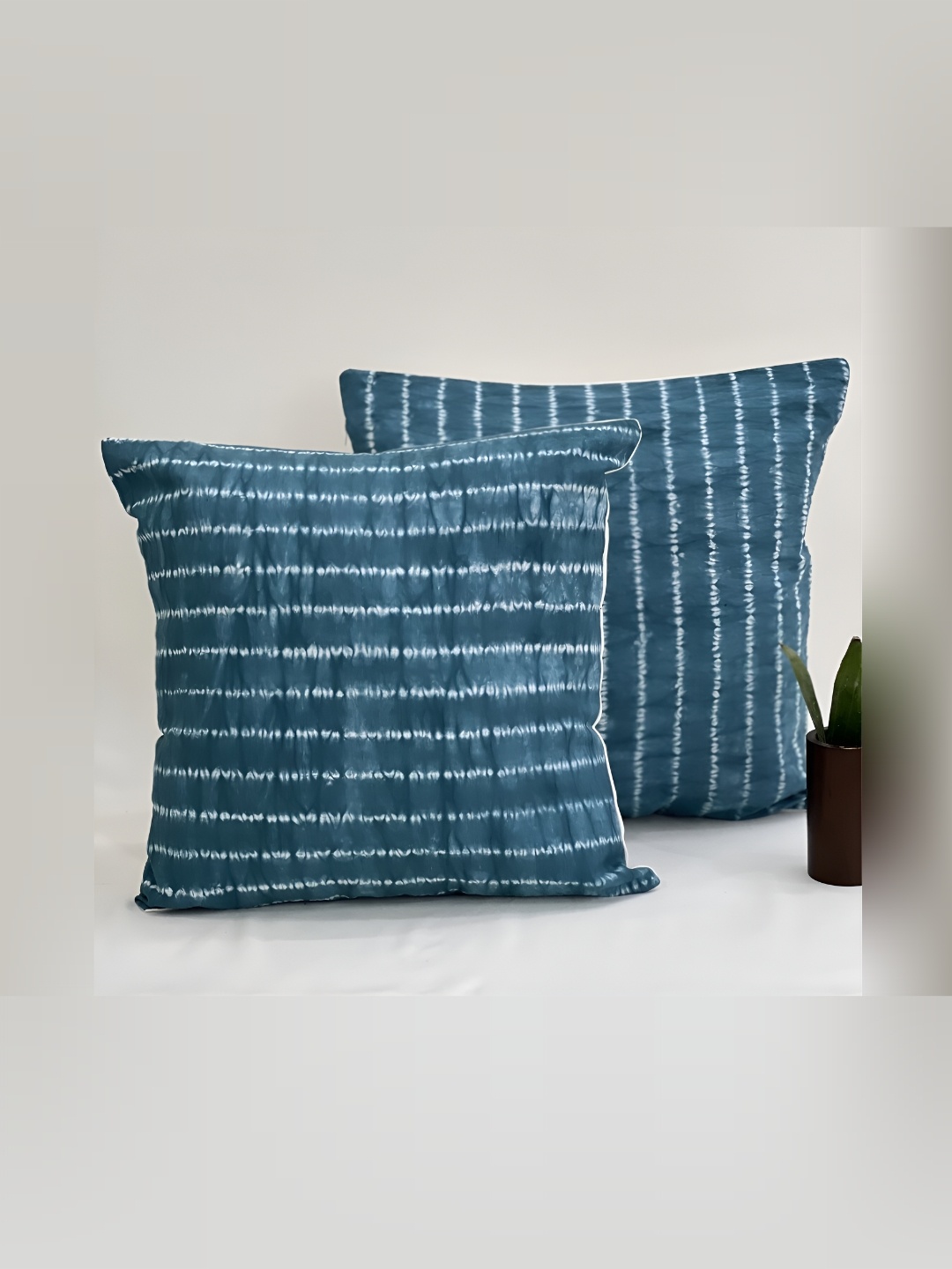 

SLEEPY THREADS Blue & White Set of 2 Striped Square Cushion Covers