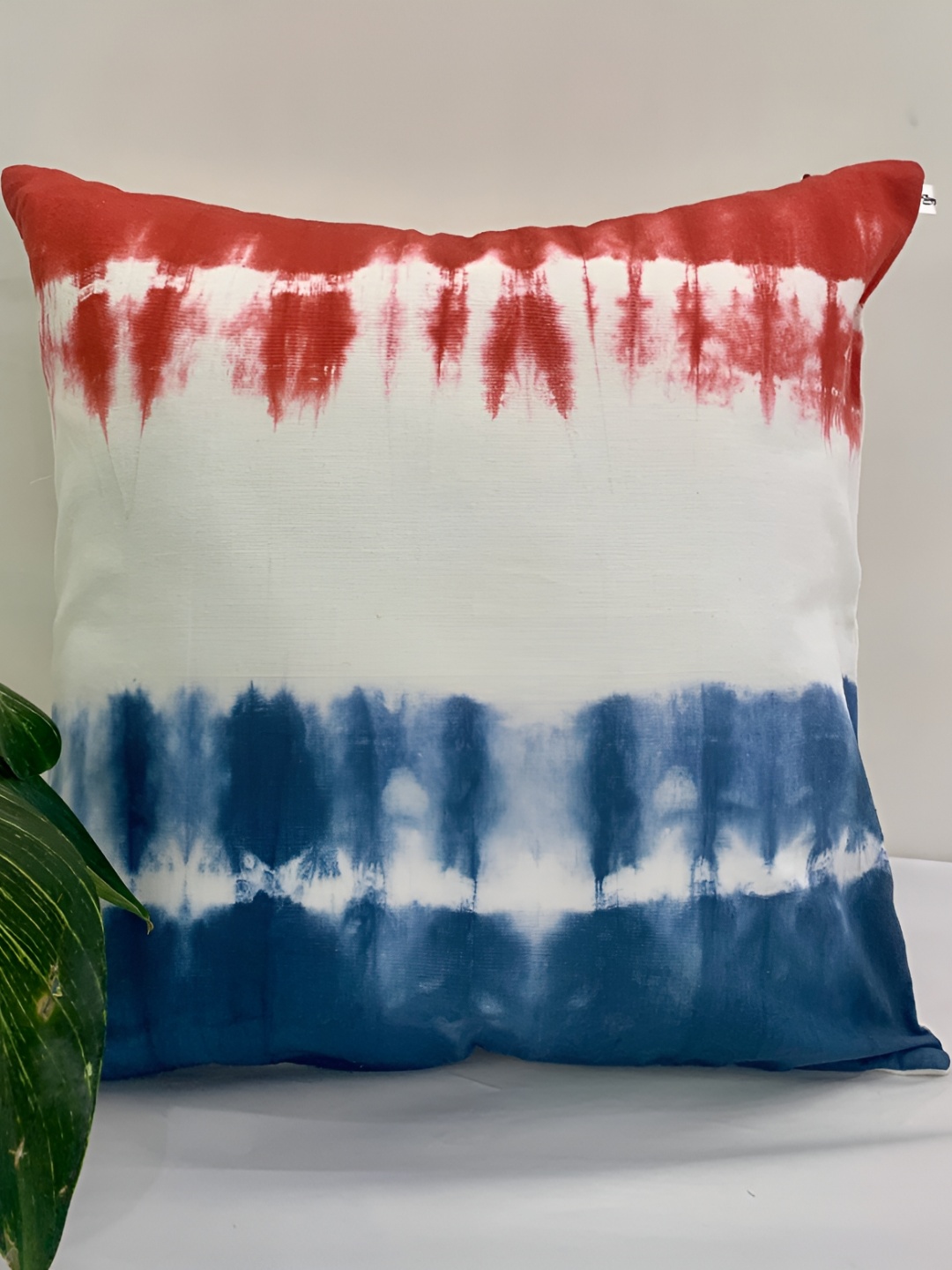 

SLEEPY THREADS Blue & White Abstract Square Cushion Covers