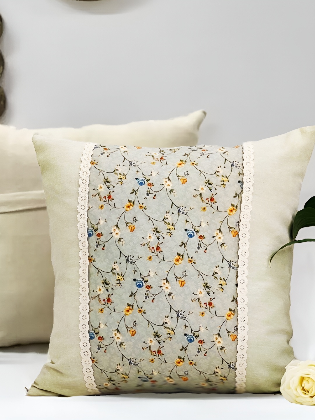 

SLEEPY THREADS Green & Blue Floral Square Cushion Covers