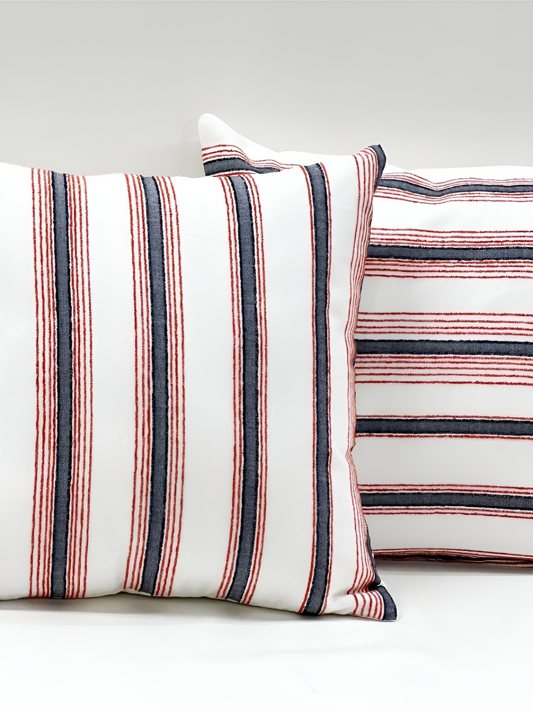 

SLEEPY THREADS White & Red Set of 2 Striped Square Cushion Covers