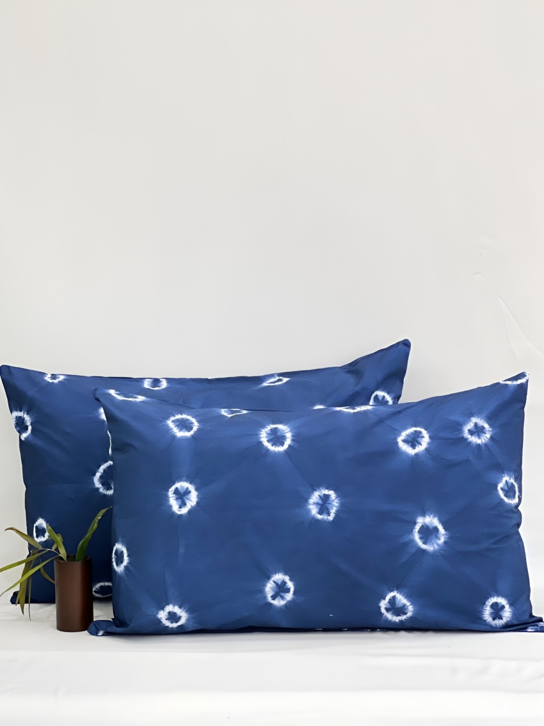 

SLEEPY THREADS Blue & White 2 Pieces Abstract Pure Cotton Square Pillow Covers