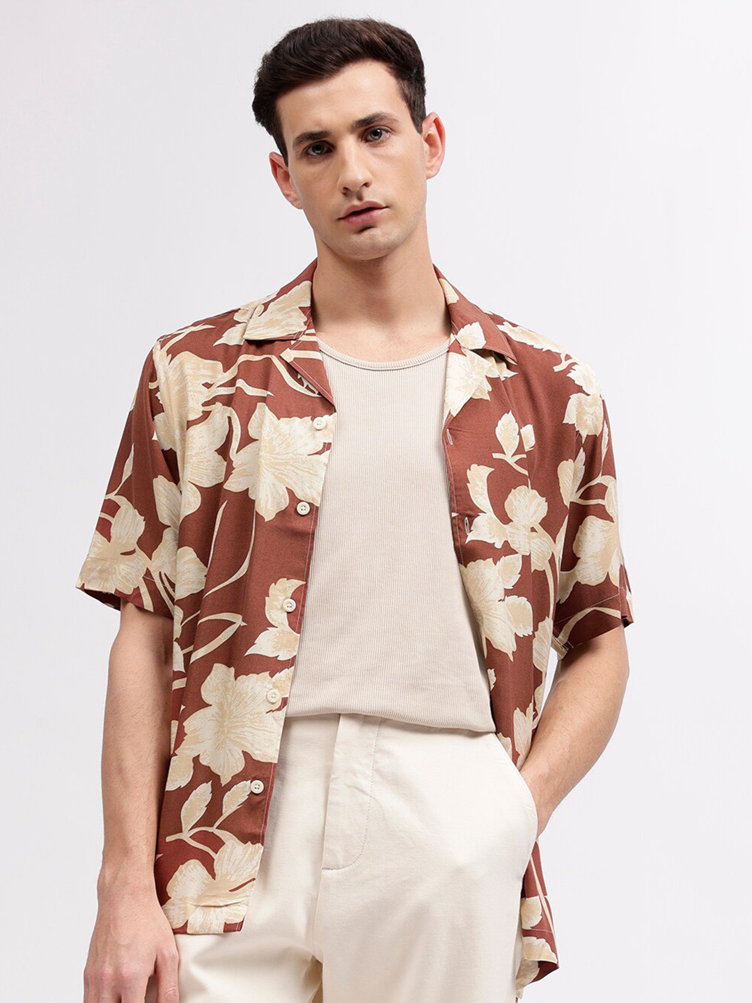 

LINDBERGH Men Floral Opaque Printed Casual Shirt, Red