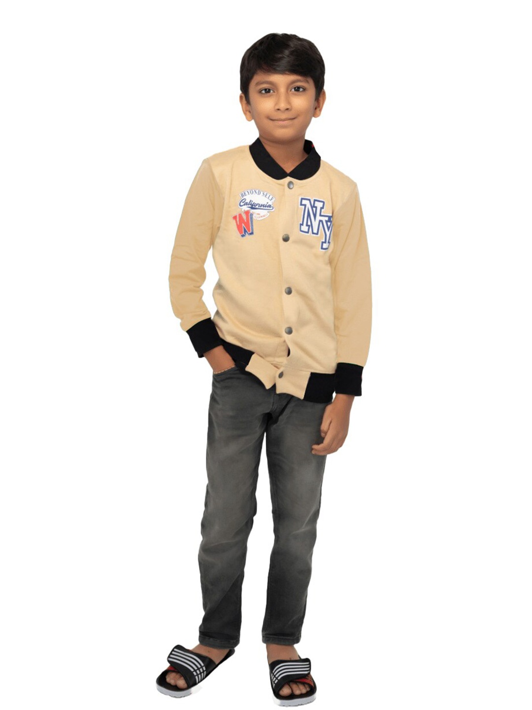 

BAESD Boys Pockets T-shirt, Beige