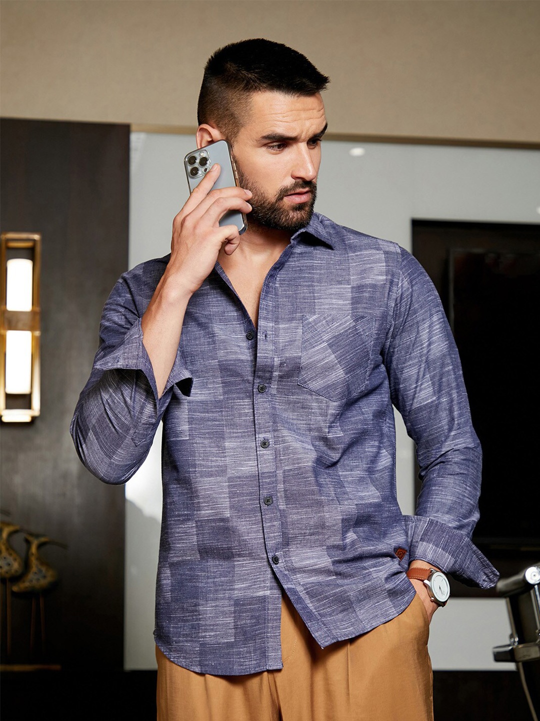

Campus Sutra Heathered Denim Check Shirt, Blue