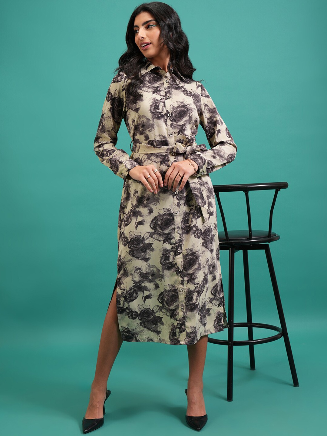 

Tokyo Talkies Ethnic Motifs Print Shirt Midi Dress, Off white