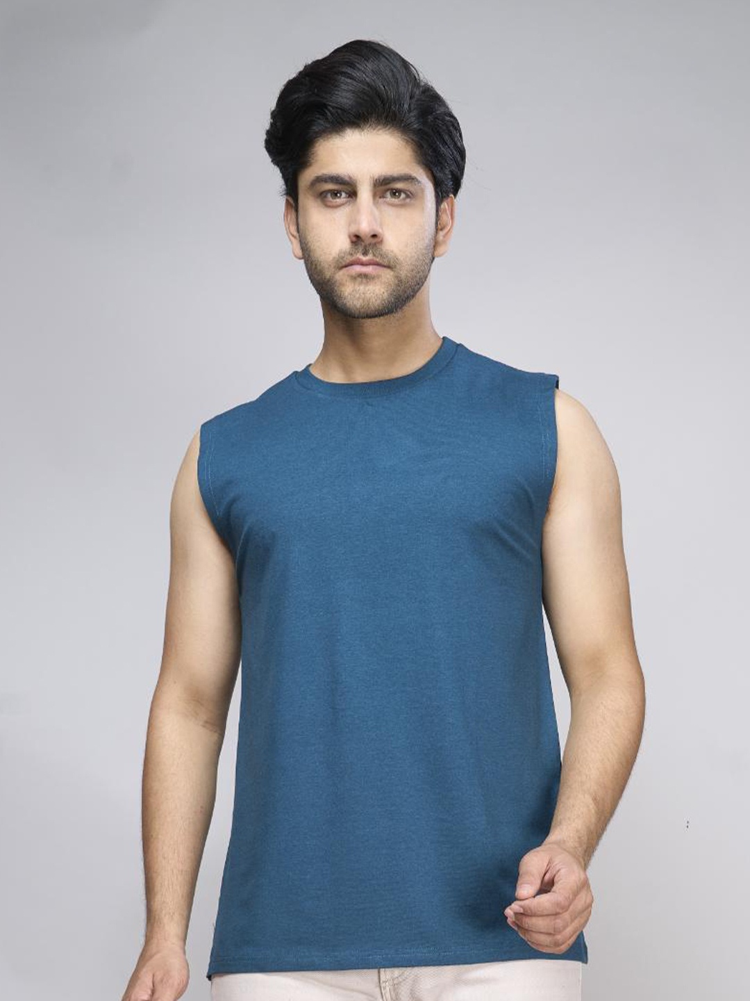 

INTERWOVE Round Neck Sleeveless Bamboo Slim Fit T-shirt, Teal