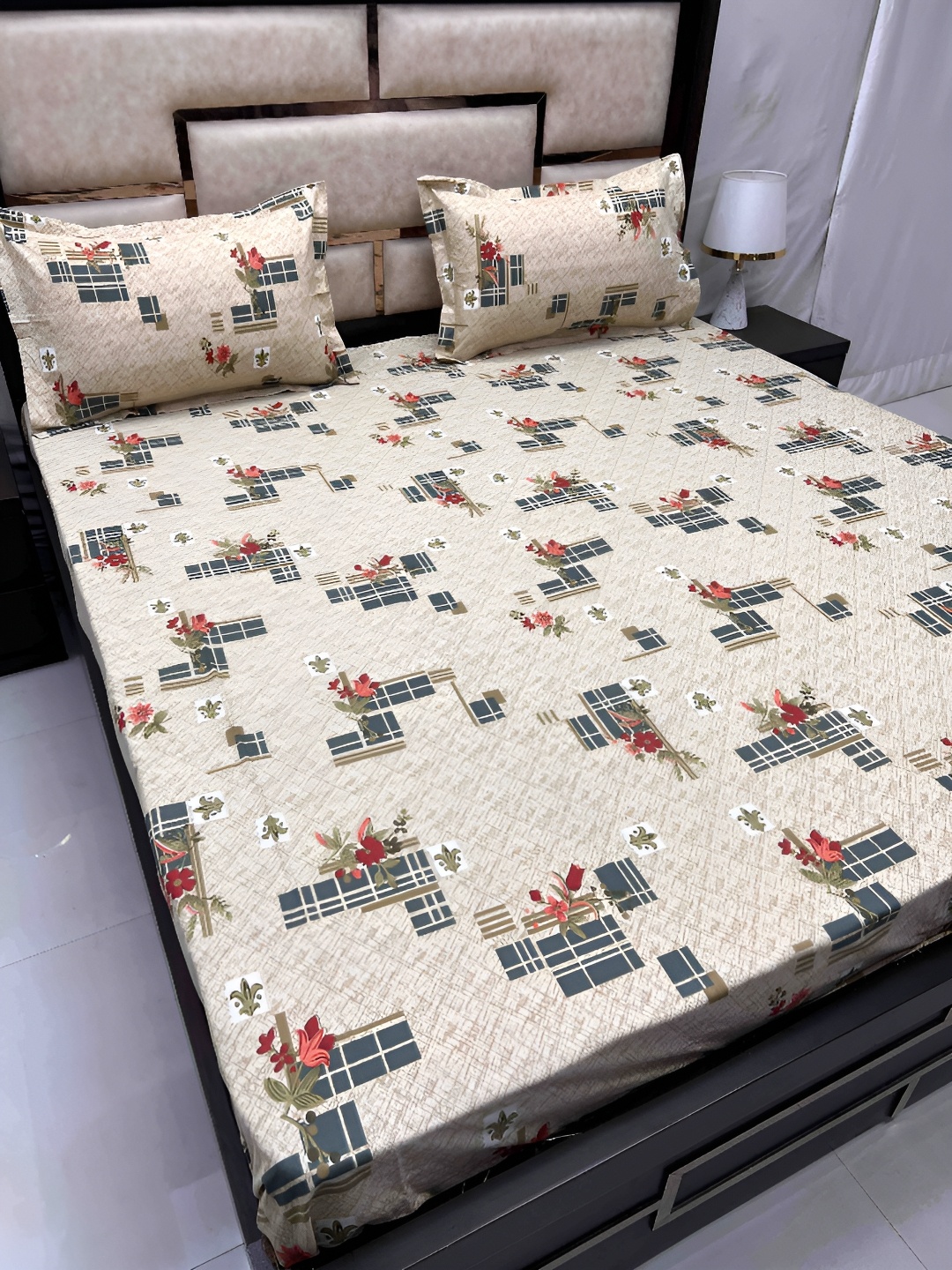 

Pure Decor Brown & Blue Floral 300 TC King Bedsheet with 2 Pillow Covers
