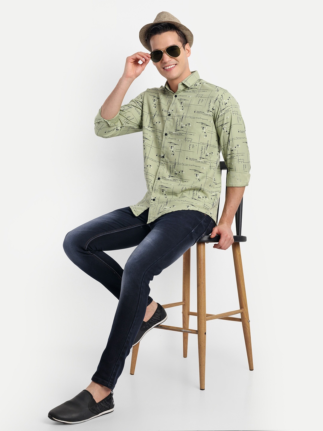 

S-LINE Men Classic Opaque Printed Casual Shirt, Green