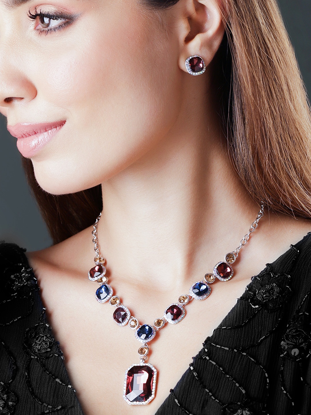 

Rubans Rhodium-Plated Royal Rhinestone Zirconia Necklace Set, Silver