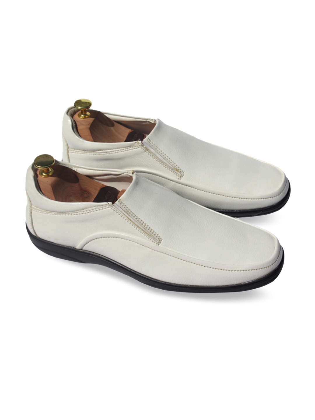 

Wolvenmilano Men Textured Leather Slip-ons Sneakers, White