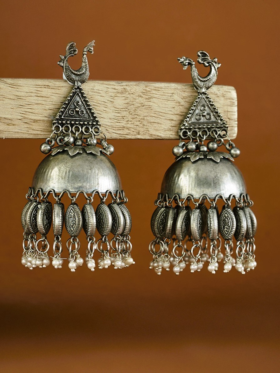 

ATIBELLE Contemporary Jhumkas Earrings, Silver