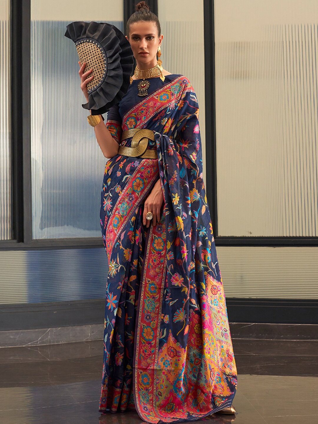 

DEVATITHI Woven Design Zari Silk Blend Saree, Blue