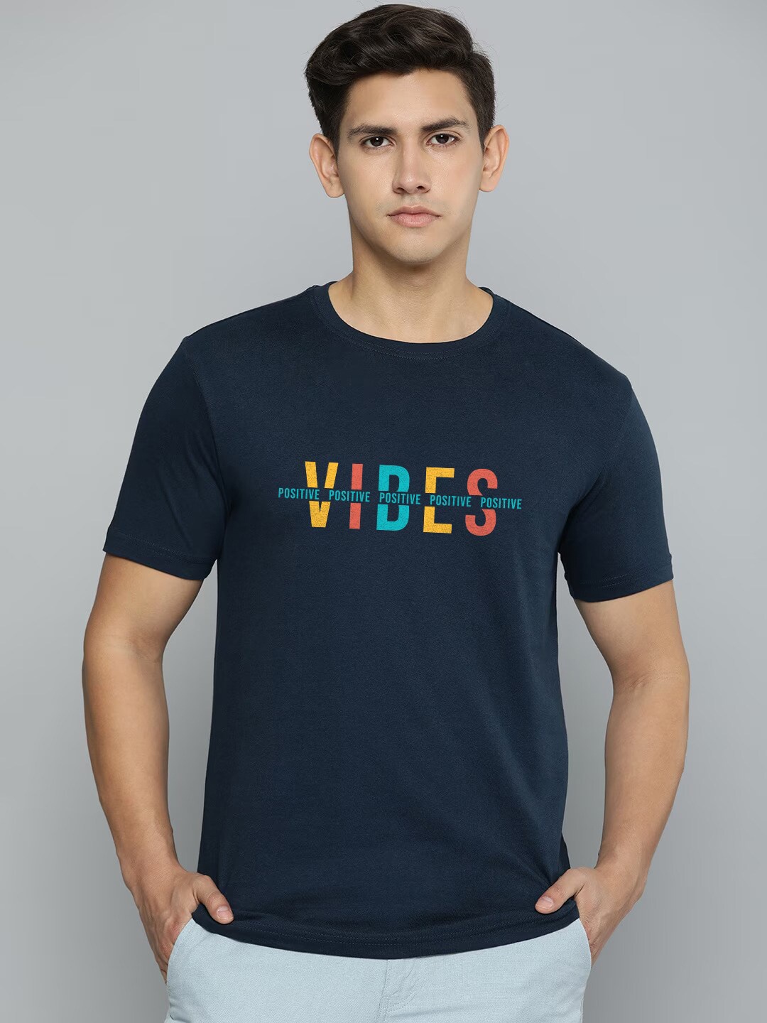 

Crazymonk Men Typography Printed Applique T-shirt, Navy blue