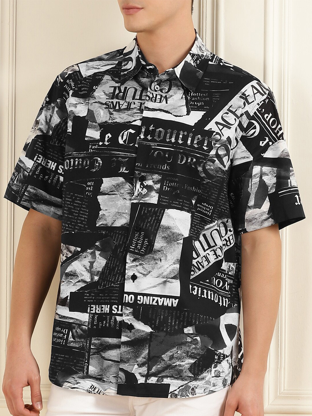 

Versace Jeans Couture Men Slim Fit Opaque Printed Casual Shirt, Black