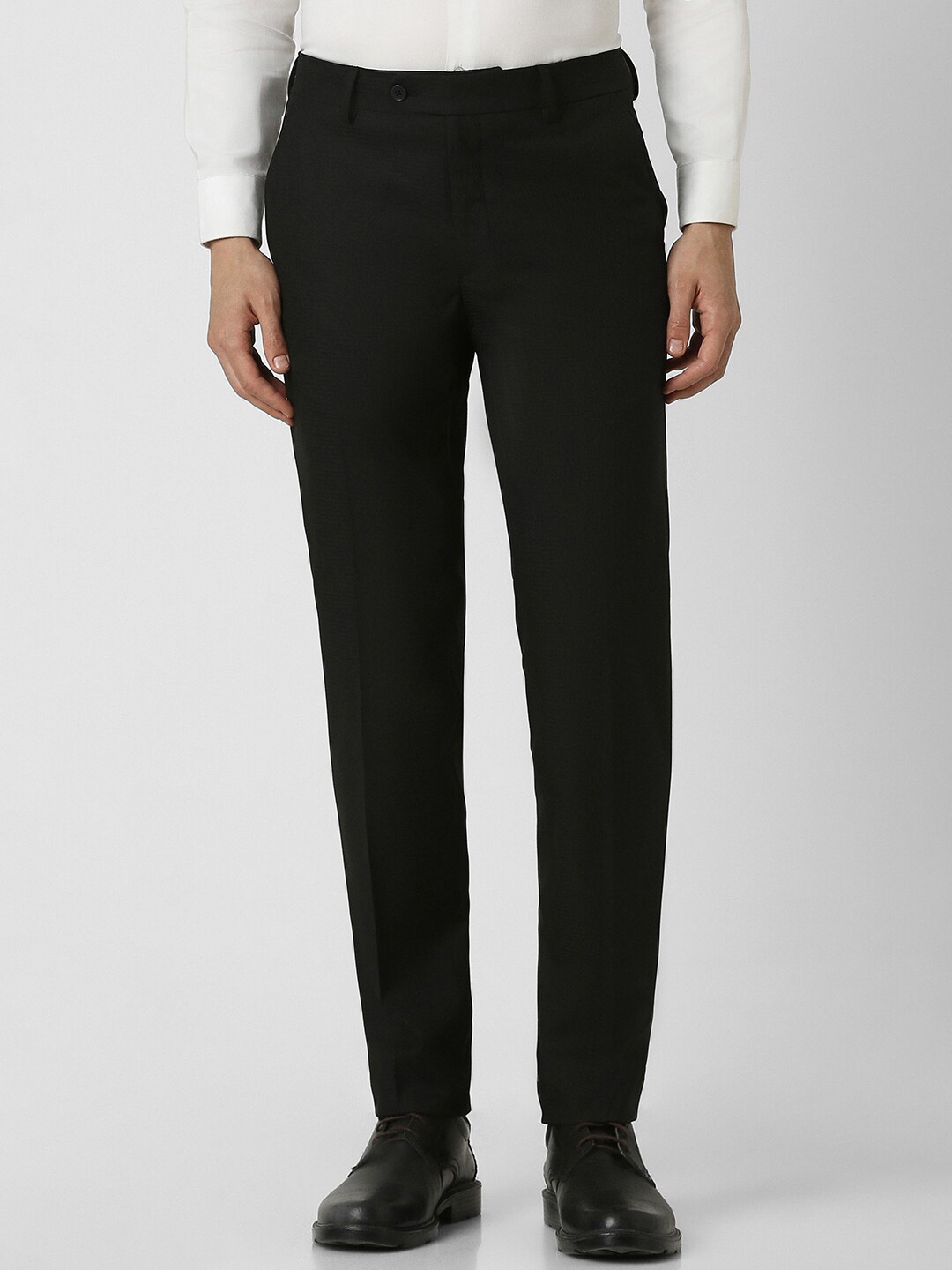 

Van Heusen Men Slim Fit Trousers, Black