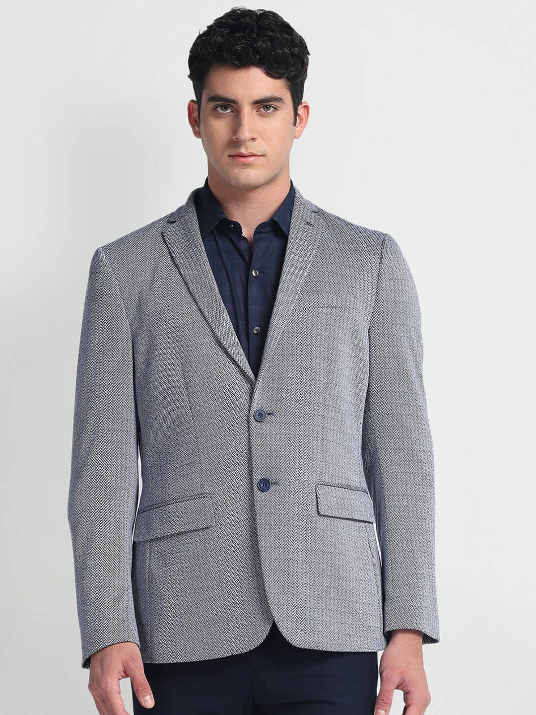 

Arrow Zero Calorie Printed Single Breasted Slim-Fit Blazer, Blue