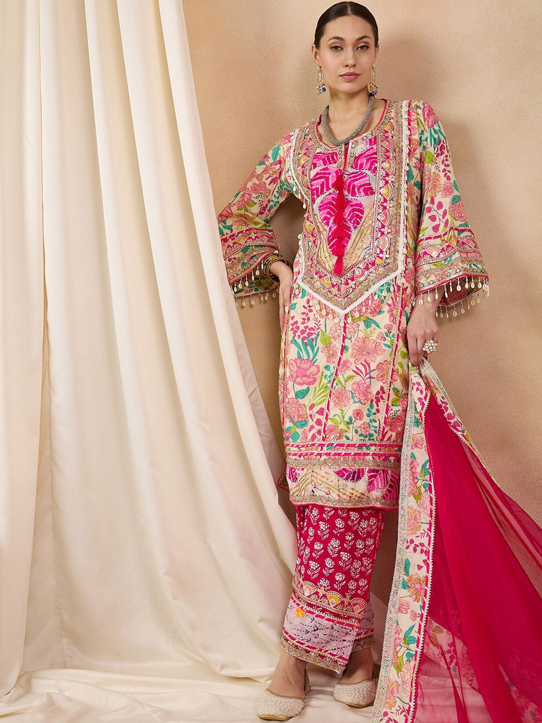 

RAJGRANTH Women Ethnic Motifs Printed Regular Thread Work Pure Cotton Kurta with Trousers & With Dupatta, Cream