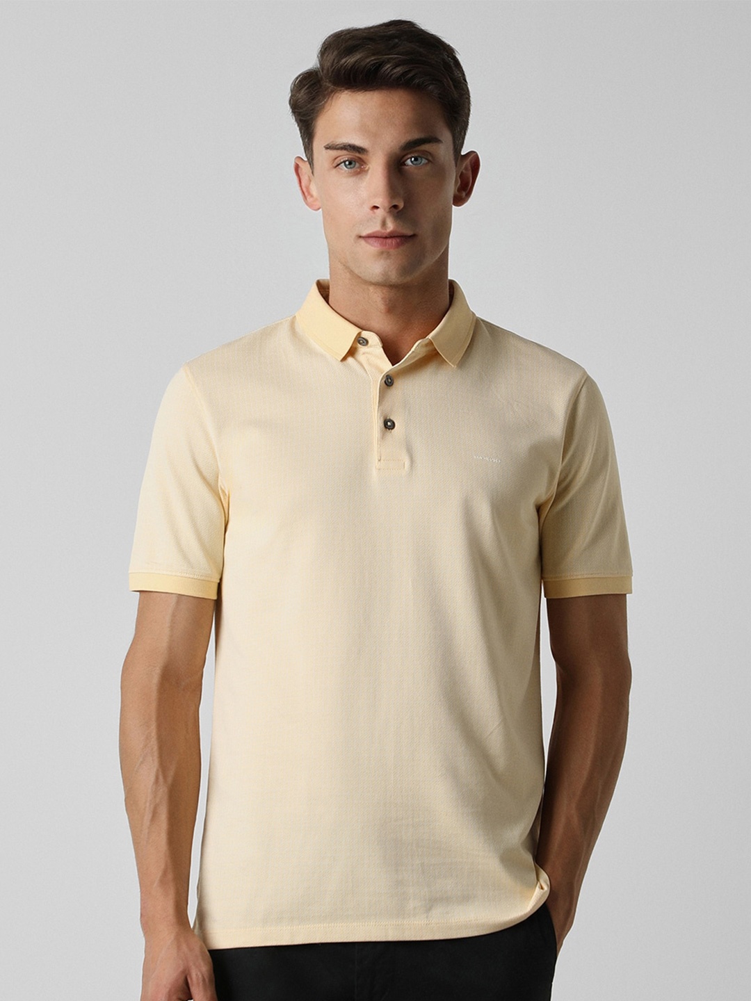 

Van Heusen Men Polo Collar Pockets T-shirt, Yellow