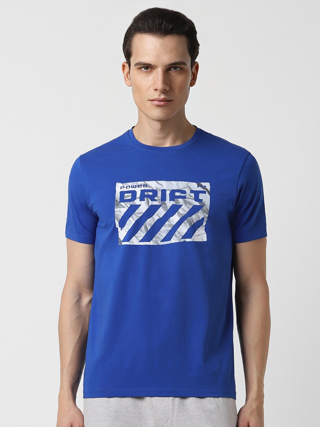 

VAN HEUSEN DENIM LABS Men Typography Printed Pockets T-shirt, Blue