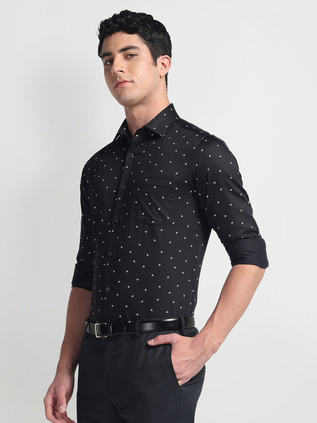 

Arrow Men Slim Fit Opaque Printed Formal Shirt, Black