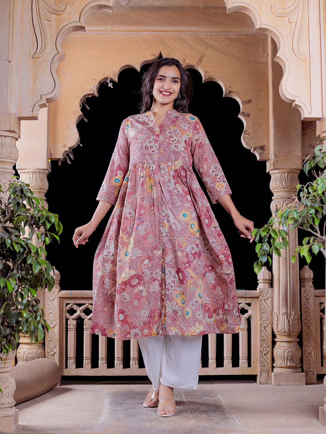 

Chandbaali Floral Printed Mandarin Collar Silk A-Line Kurta, Burgundy