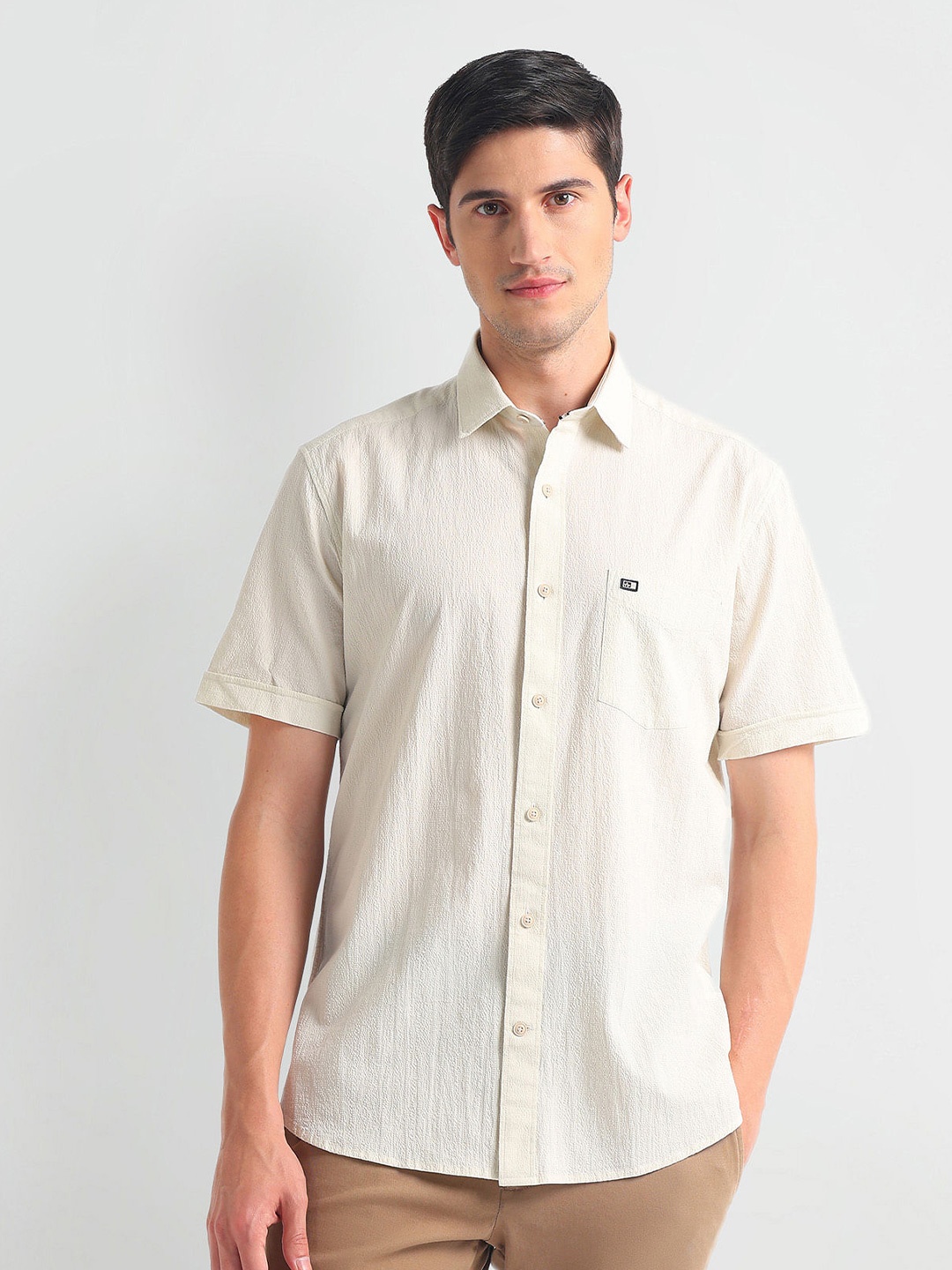 

Arrow Sport Men Slim Fit Opaque Striped Casual Shirt, White