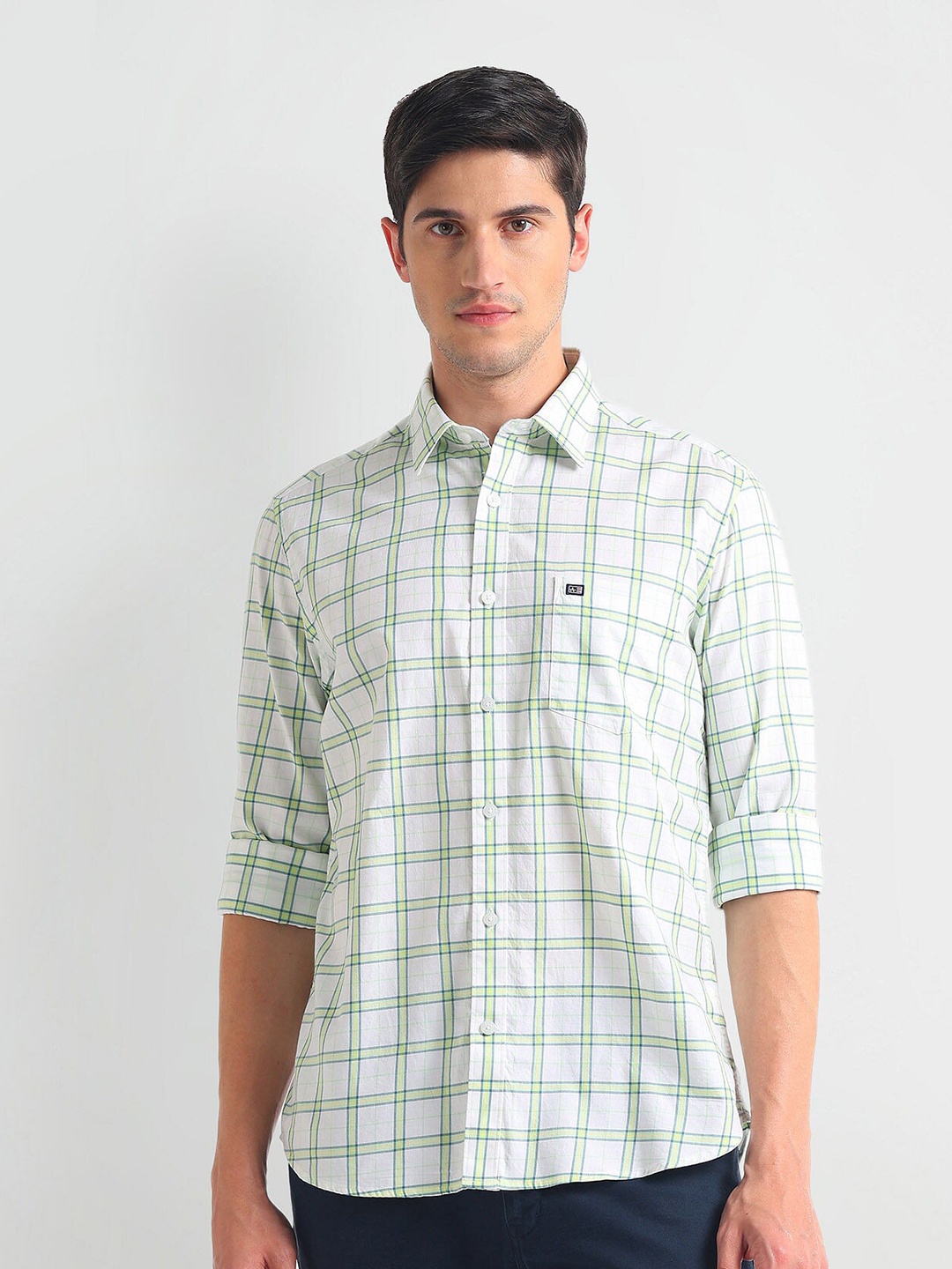 

Arrow Sport Men Slim Fit Opaque Checked Casual Shirt, White