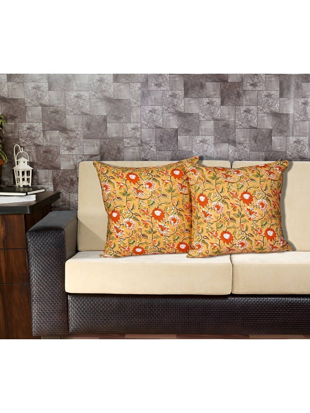 

INDHOME LIFE Orange & Red Set of 2 Floral Square Cushion Covers