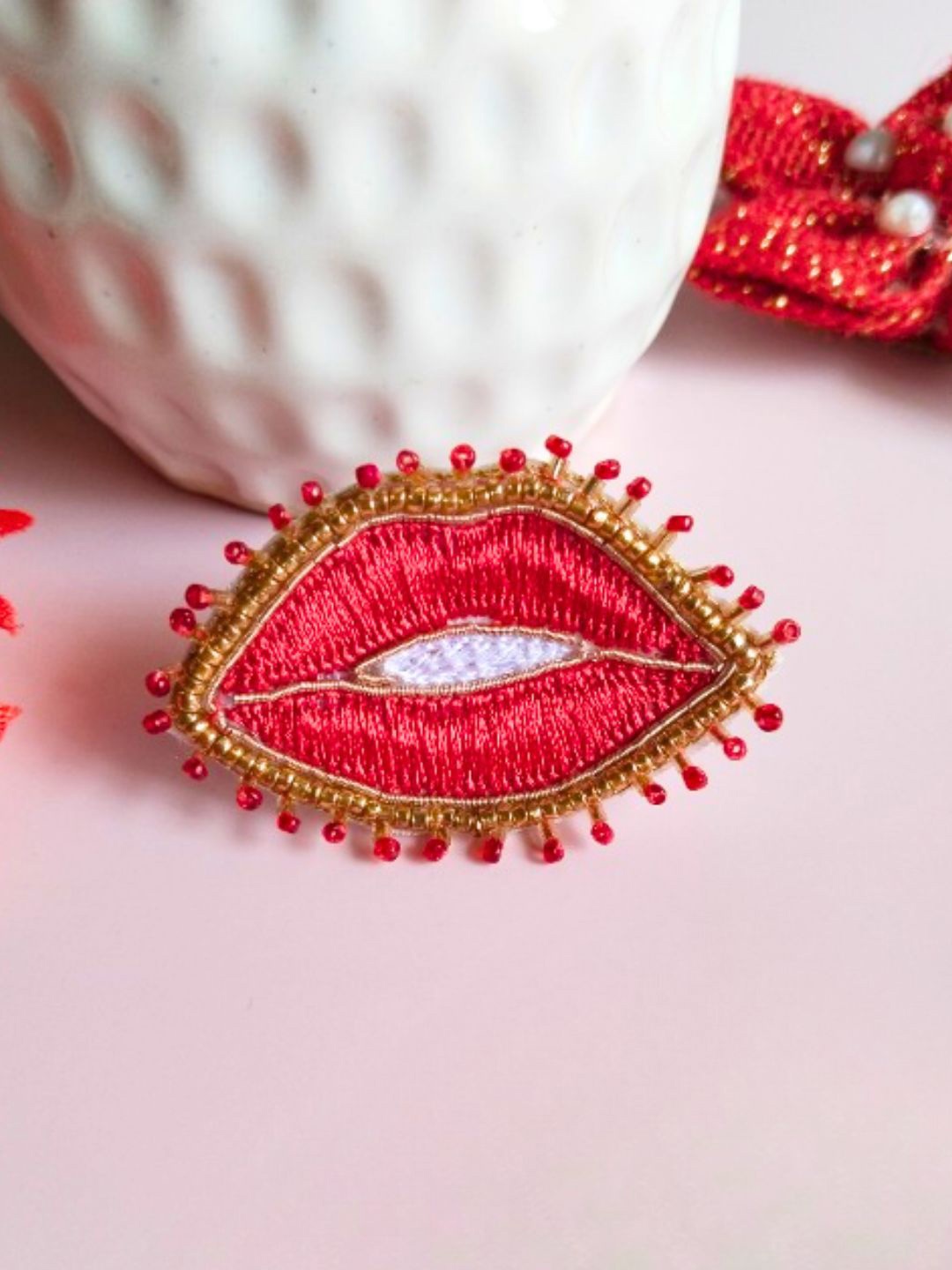 

Sangria Stone Beaded Adjustable Finger Ring, Red