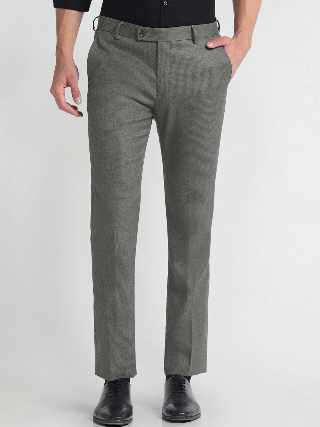 

Arrow Men Textured Tapered Fit Trousers, Grey