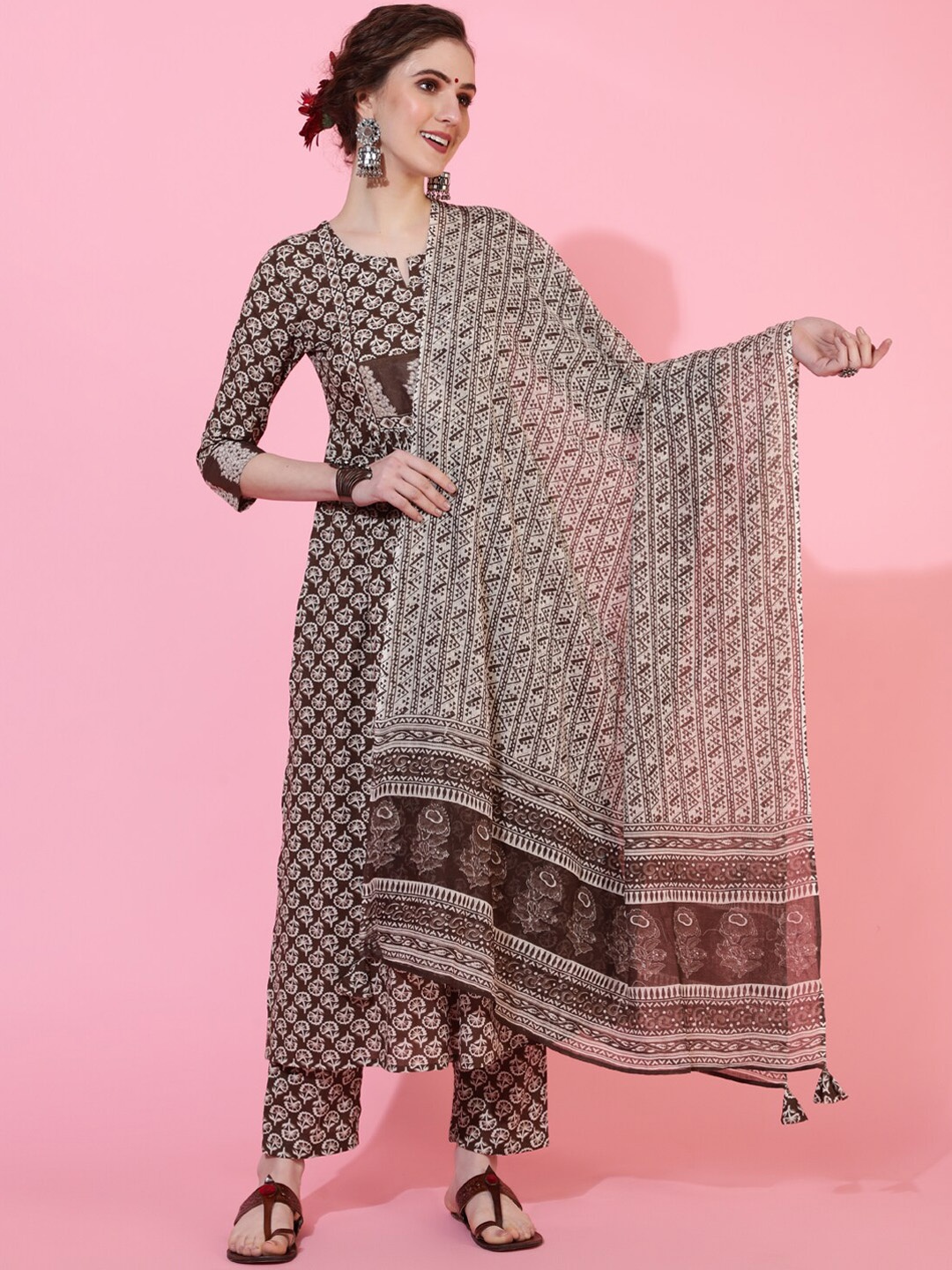 

GULMOHAR JAIPUR Women Floral Printed Regular Pure Cotton Kurta with Trousers & With Dupatta, Coffee brown