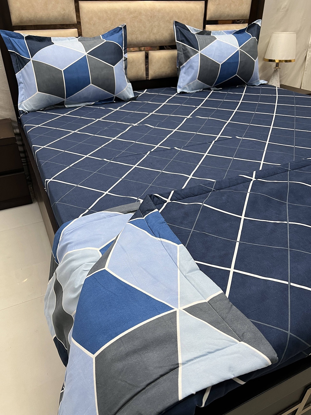 

Pure Decor Unisex Blue Bedding Set